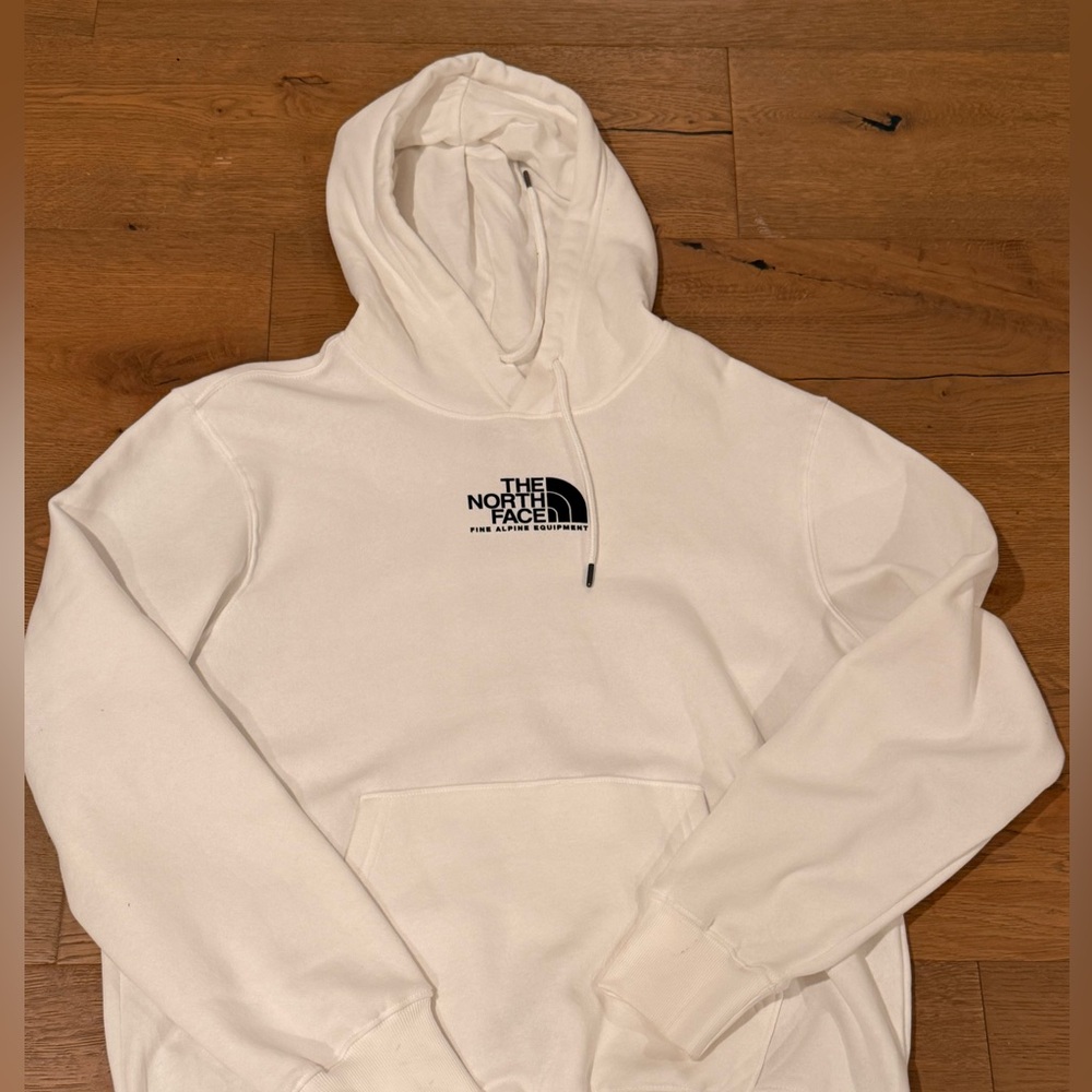 The North Face Men's white Hoodie - never worn